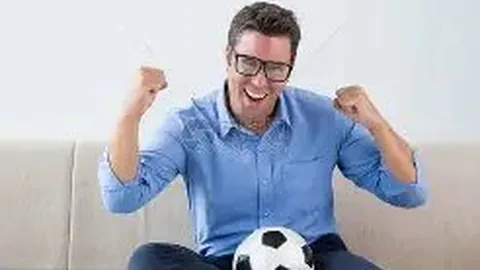 独家揭秘！萨拉赫赛后犀利发言，疑似公开施压利物浦，呼吁高层果断解雇斯洛特！